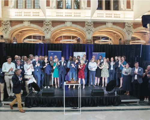 Photo B Grossmann. Le club des entreprises centenaires a également profité de la soirée pour fêter son dixième anniversaire