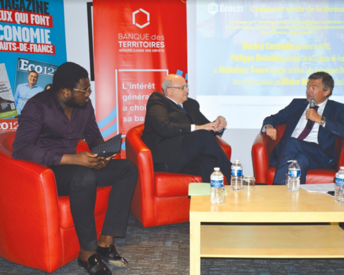 Abdoulaye Traoré, dirigeant d'Urban Labs Technologies (Valenciennes), Damien Castelain, président de la MEL, et Philippe Hourdain, président de la CCI Hauts-de-France.